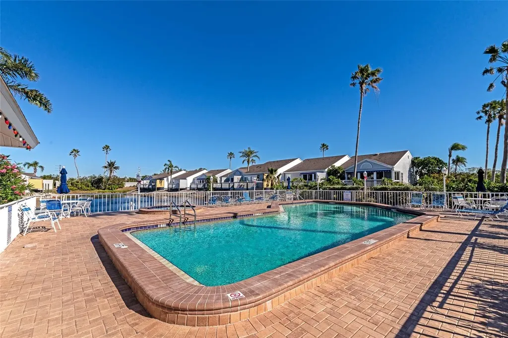504 Woodstork Circle Bradenton FL 34209
