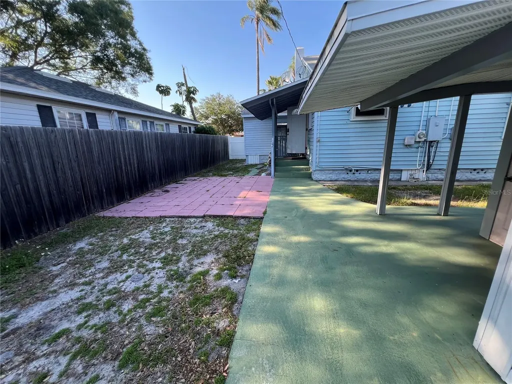 4754 1st Avenue N St Petersburg FL 33713