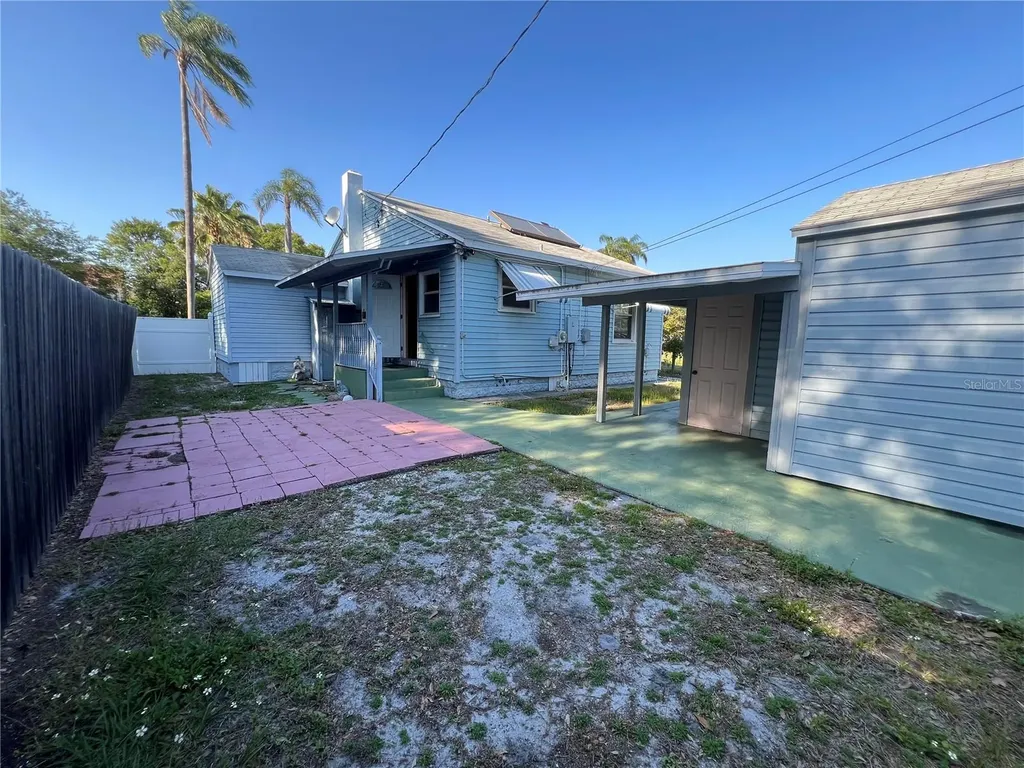 4754 1st Avenue N St Petersburg FL 33713