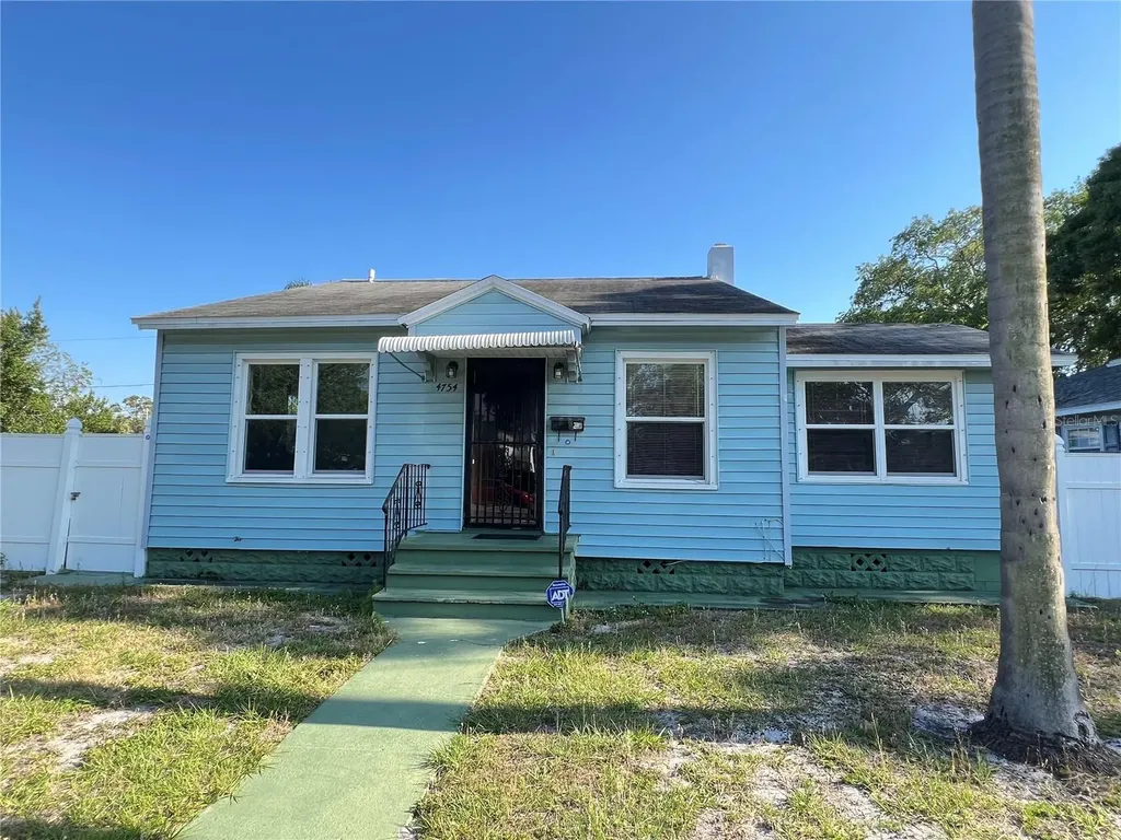 4754 1st Avenue N St Petersburg FL 33713