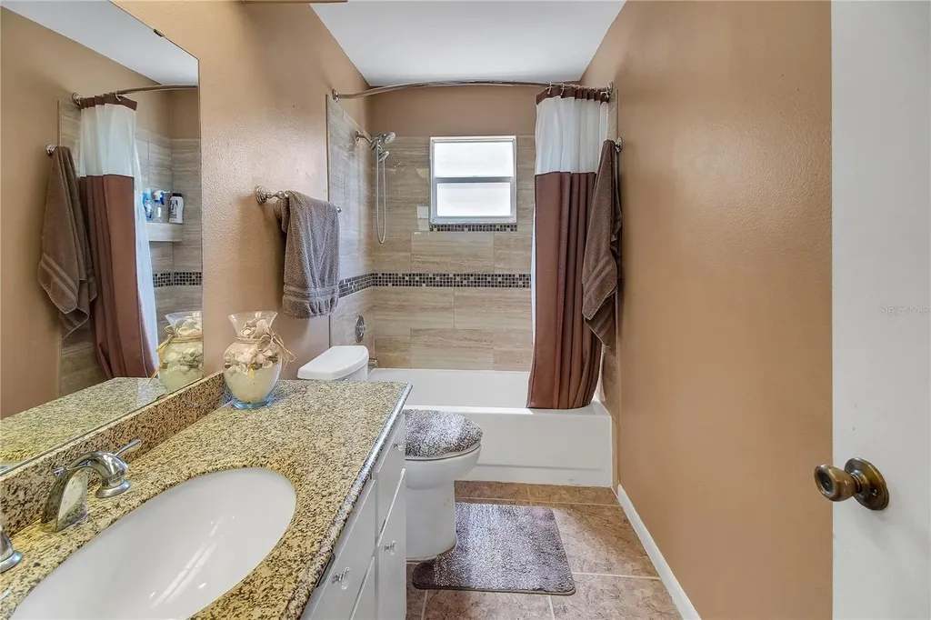 2218 Orkney Drive Leesburg FL 34788
