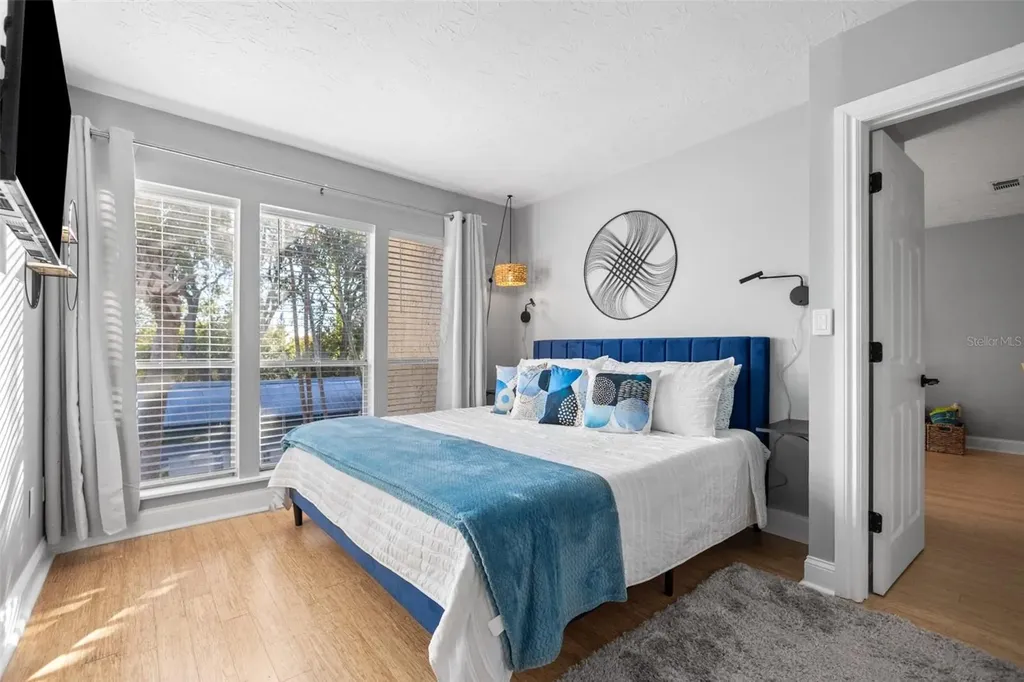 3443 Clark Road Sarasota FL 34231