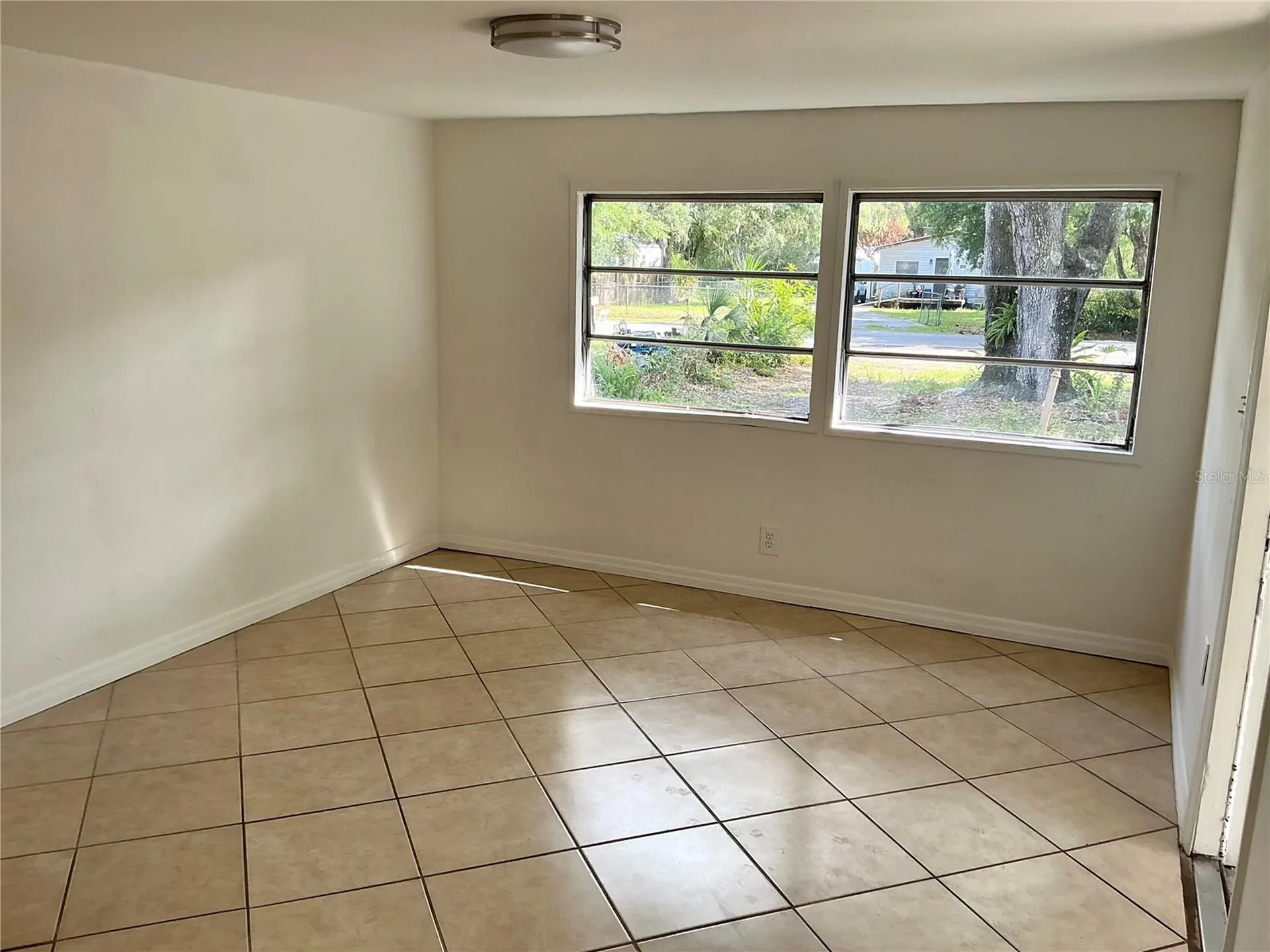 3495 Forest Drive Kissimmee FL 34746
