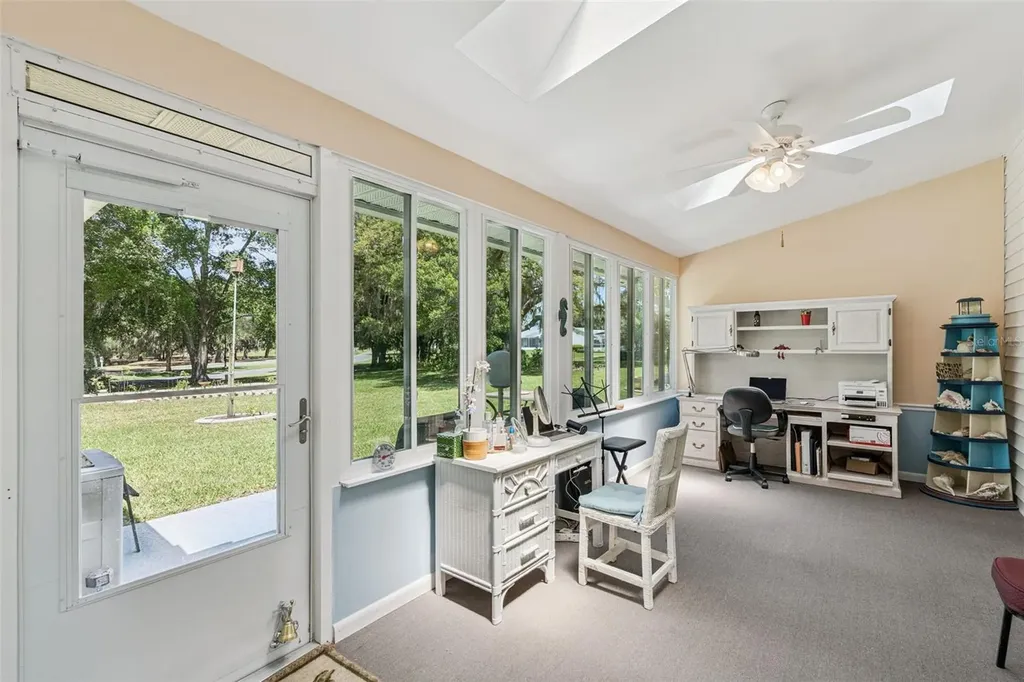 25933 Newcombe Circle Leesburg FL 34748