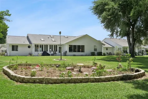 25933 Newcombe Circle Leesburg FL 34748