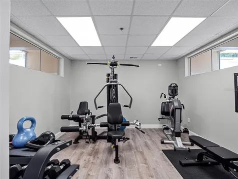 25933 Newcombe Circle Leesburg FL 34748