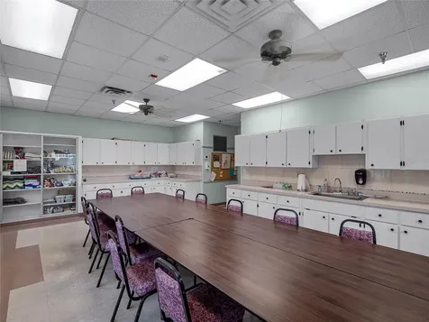 25933 Newcombe Circle Leesburg FL 34748