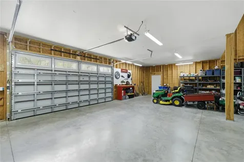 8121 County Road 243b Wildwood FL 34785