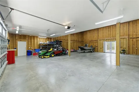 8121 County Road 243b Wildwood FL 34785