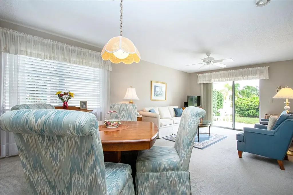 390 301 Boulevard W Bradenton FL 34205