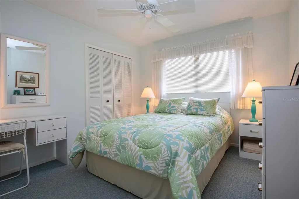 390 301 Boulevard W Bradenton FL 34205