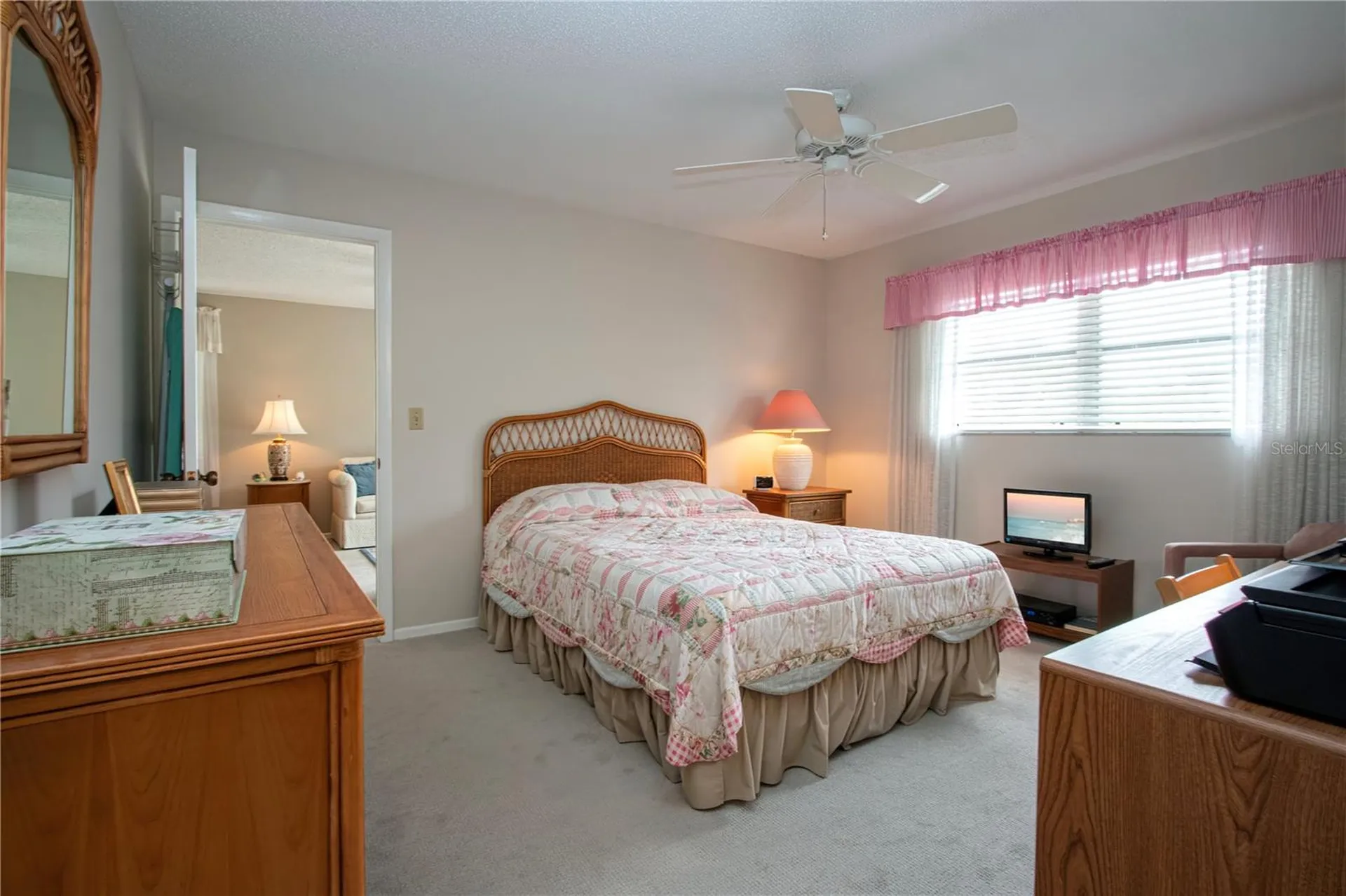 390 301 Boulevard W Bradenton FL 34205