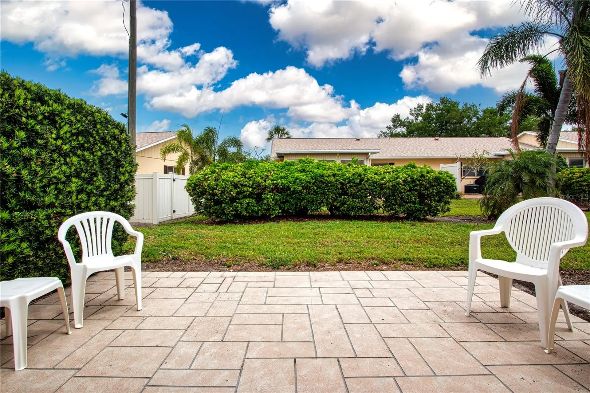 390 301 Boulevard W Bradenton FL 34205