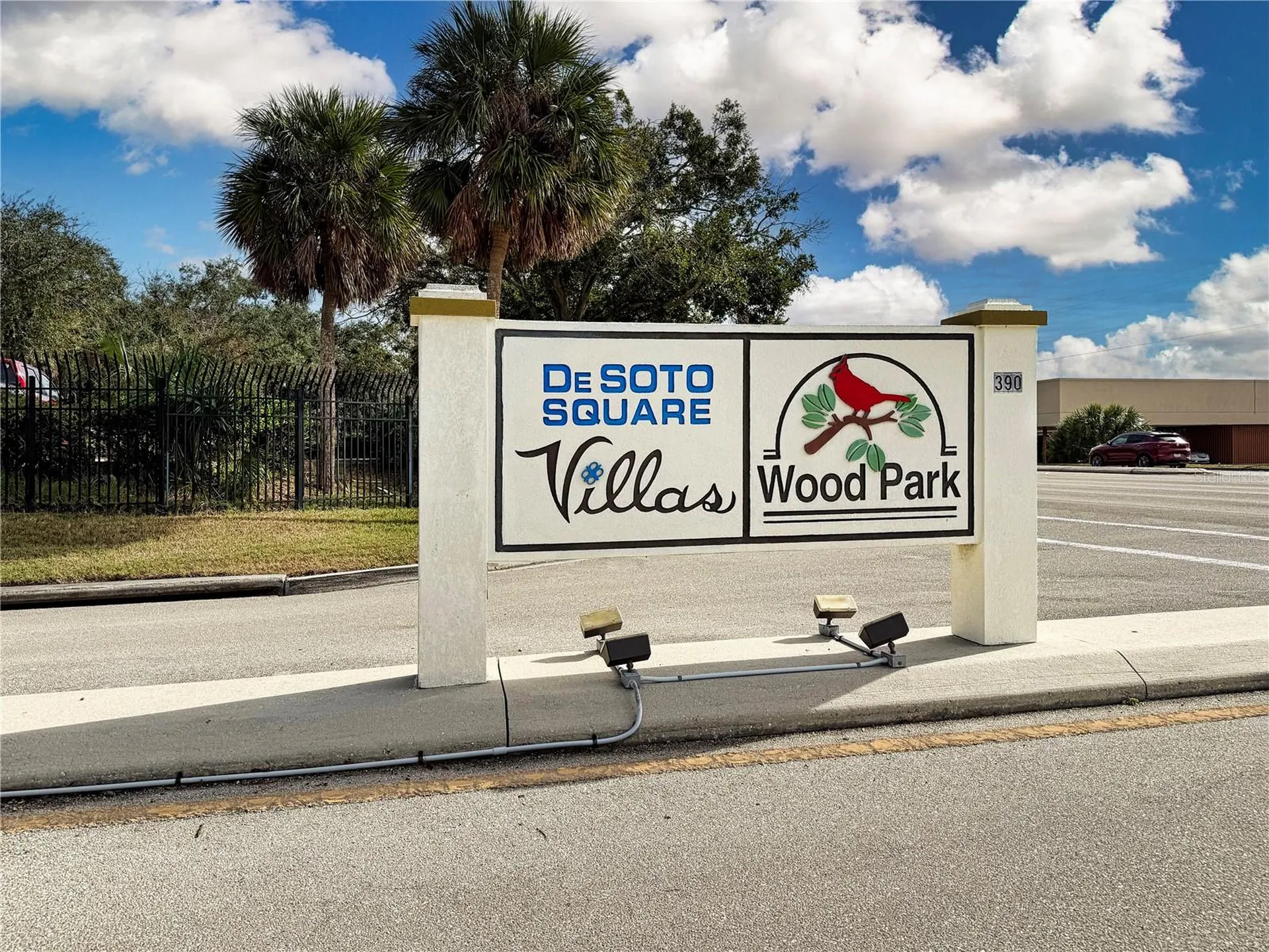 390 301 Boulevard W Bradenton FL 34205