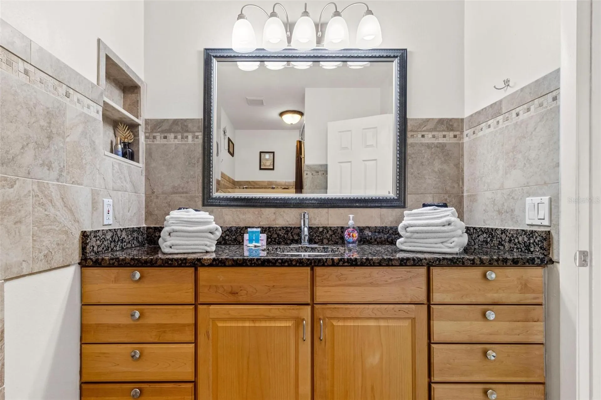 8517 43rd Avenue W Bradenton FL 34209