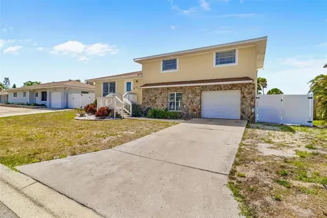 8517 43rd Avenue W Bradenton FL 34209