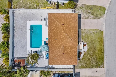 8517 43rd Avenue W Bradenton FL 34209