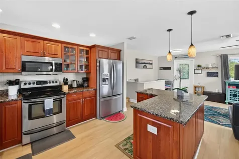 8517 43rd Avenue W Bradenton FL 34209