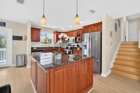 8517 43rd Avenue W Bradenton FL 34209