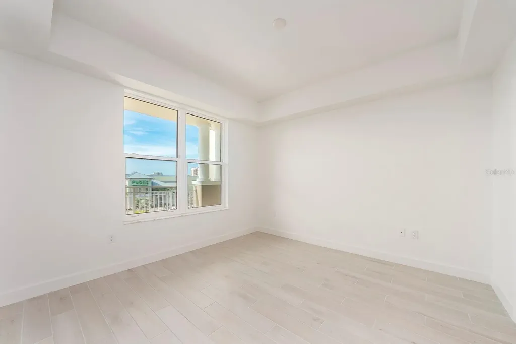 125 Island Way Clearwater Beach FL 33767