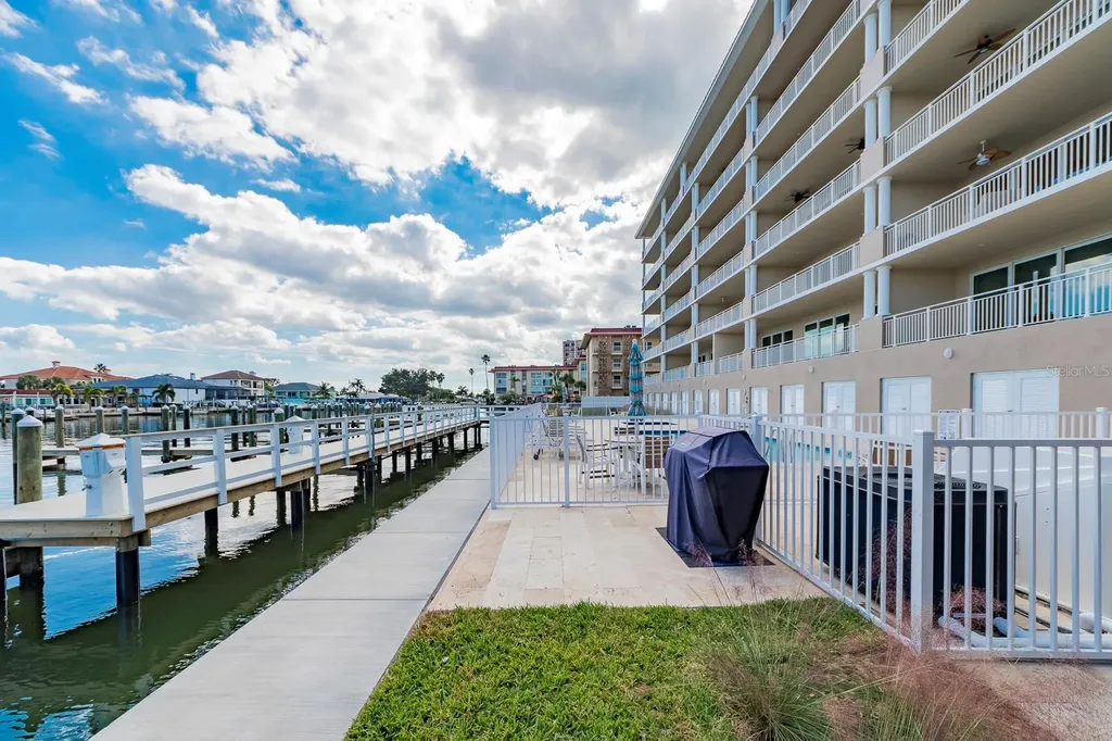 125 Island Way Clearwater Beach FL 33767