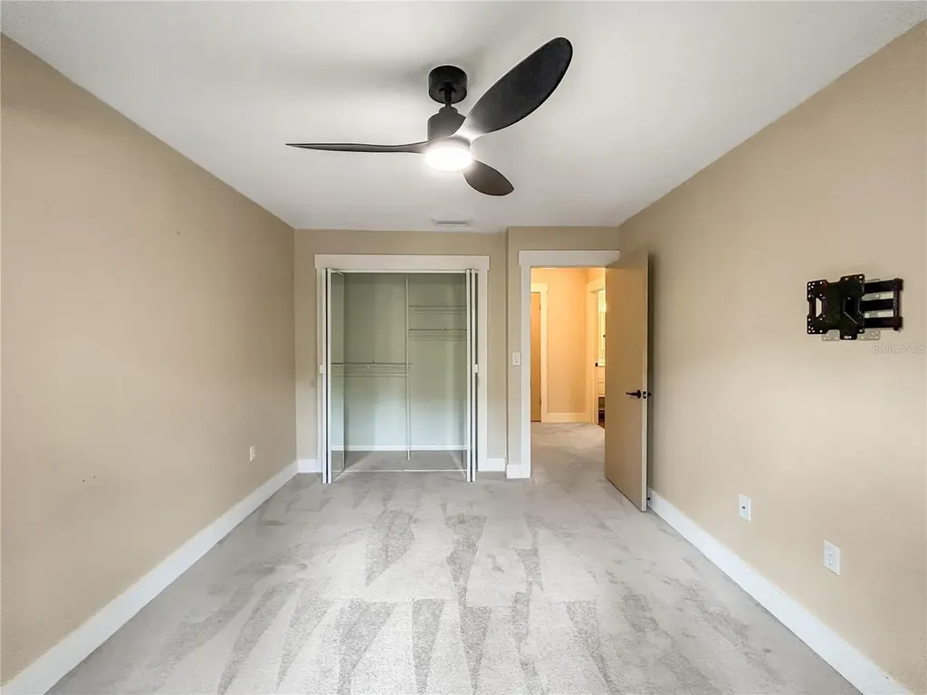 6206 Greenleaf Lane Tampa FL 33617