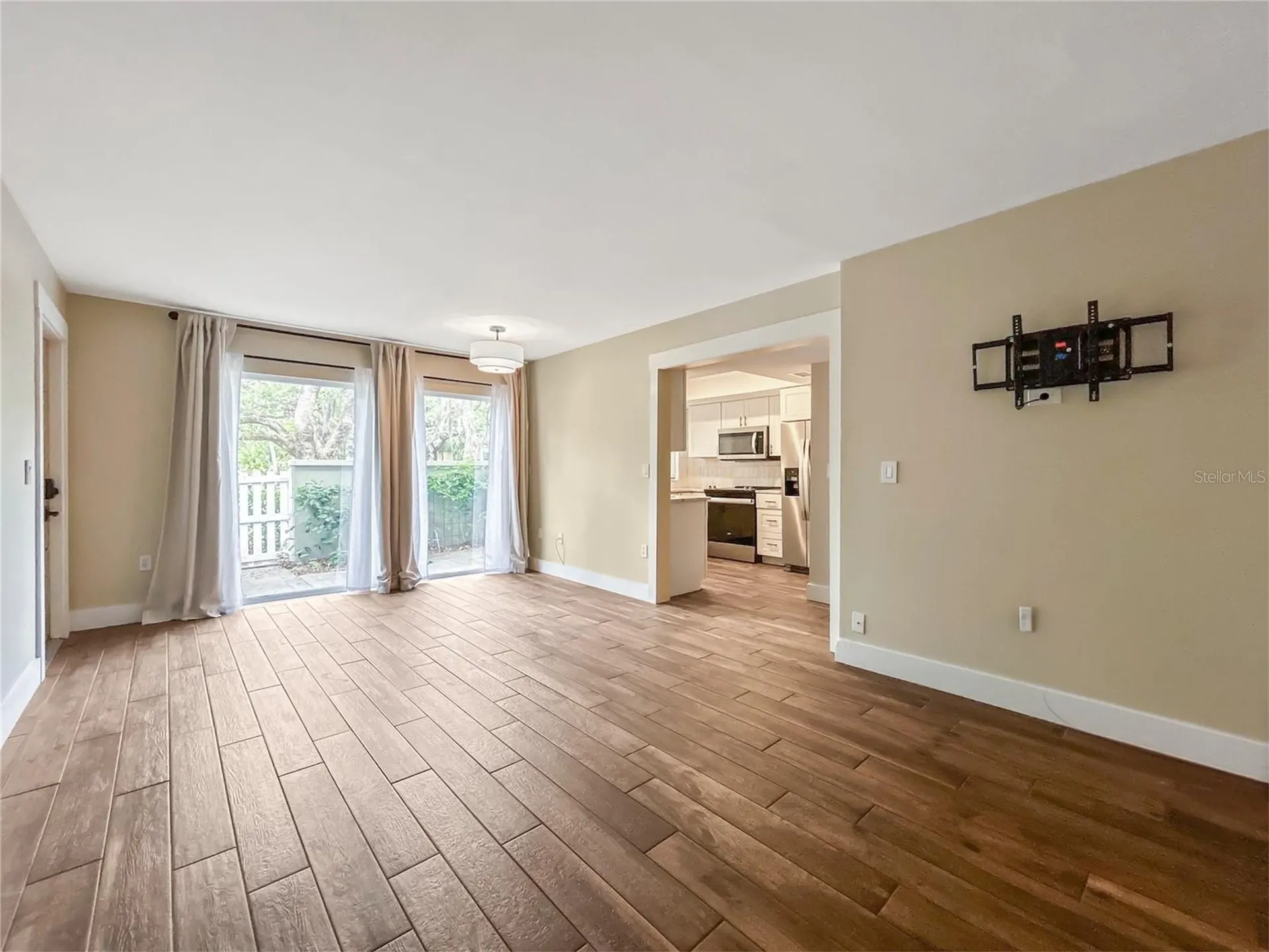 6206 Greenleaf Lane Tampa FL 33617