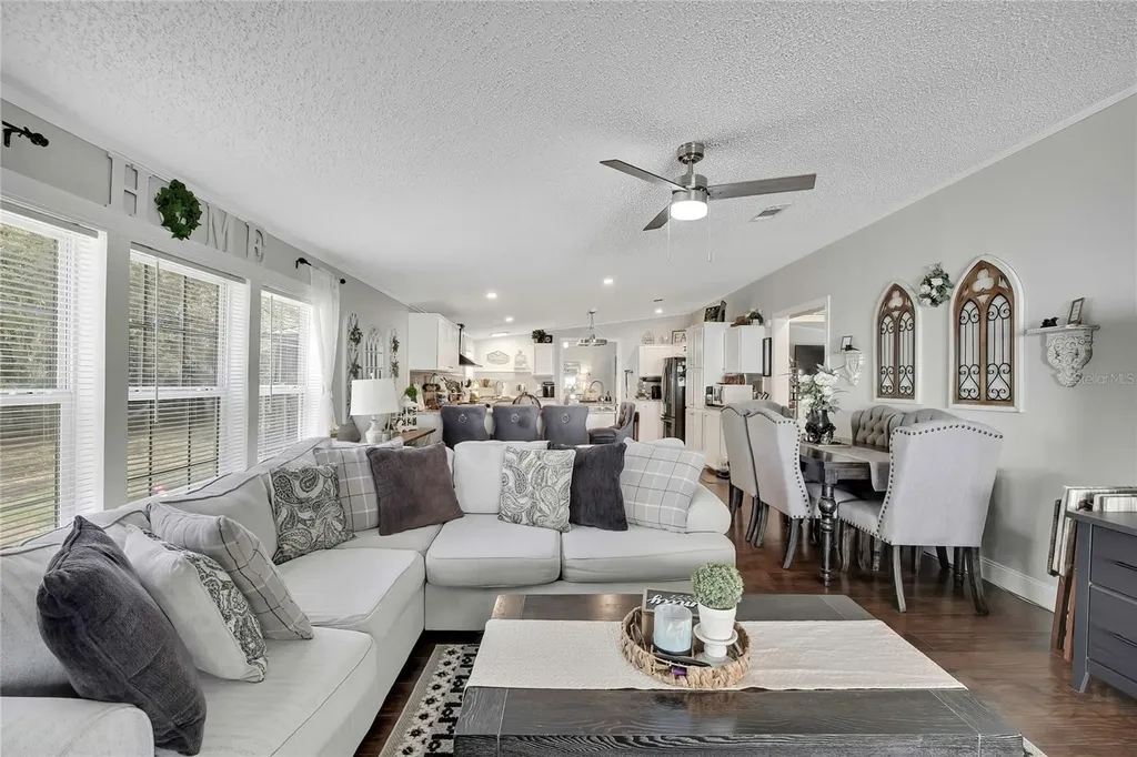 6171 S Lisa Point Homosassa FL 34446