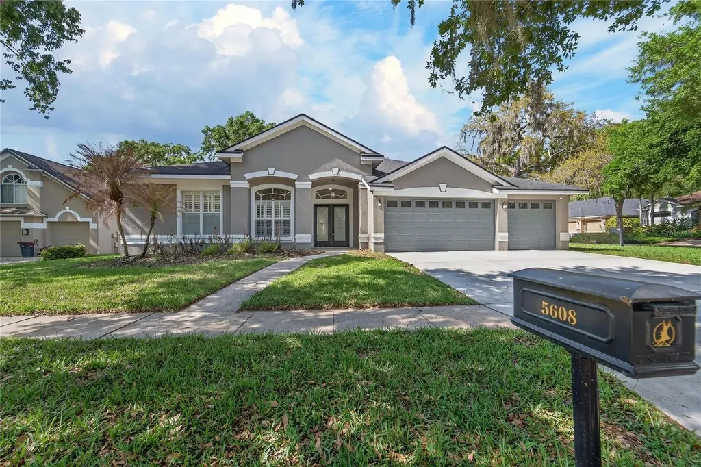 5608 Osprey Park Place Lithia FL 33547