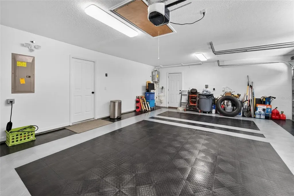 5608 Osprey Park Place Lithia FL 33547