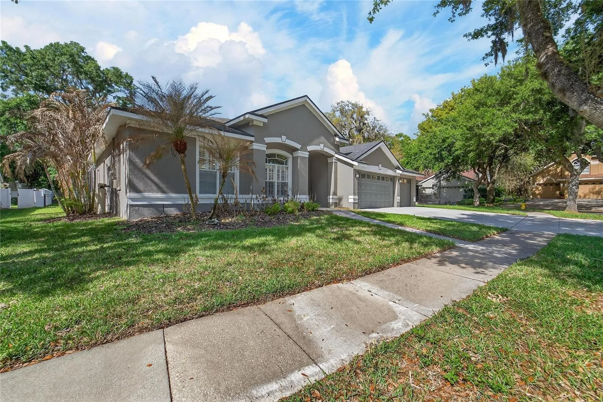 5608 Osprey Park Place Lithia FL 33547