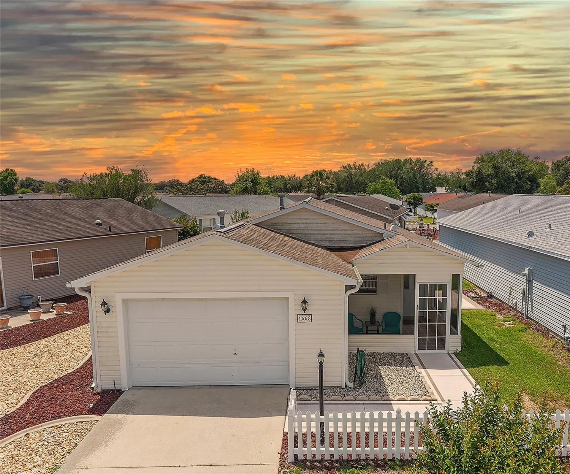 1668 Campos Drive The Villages FL 32162