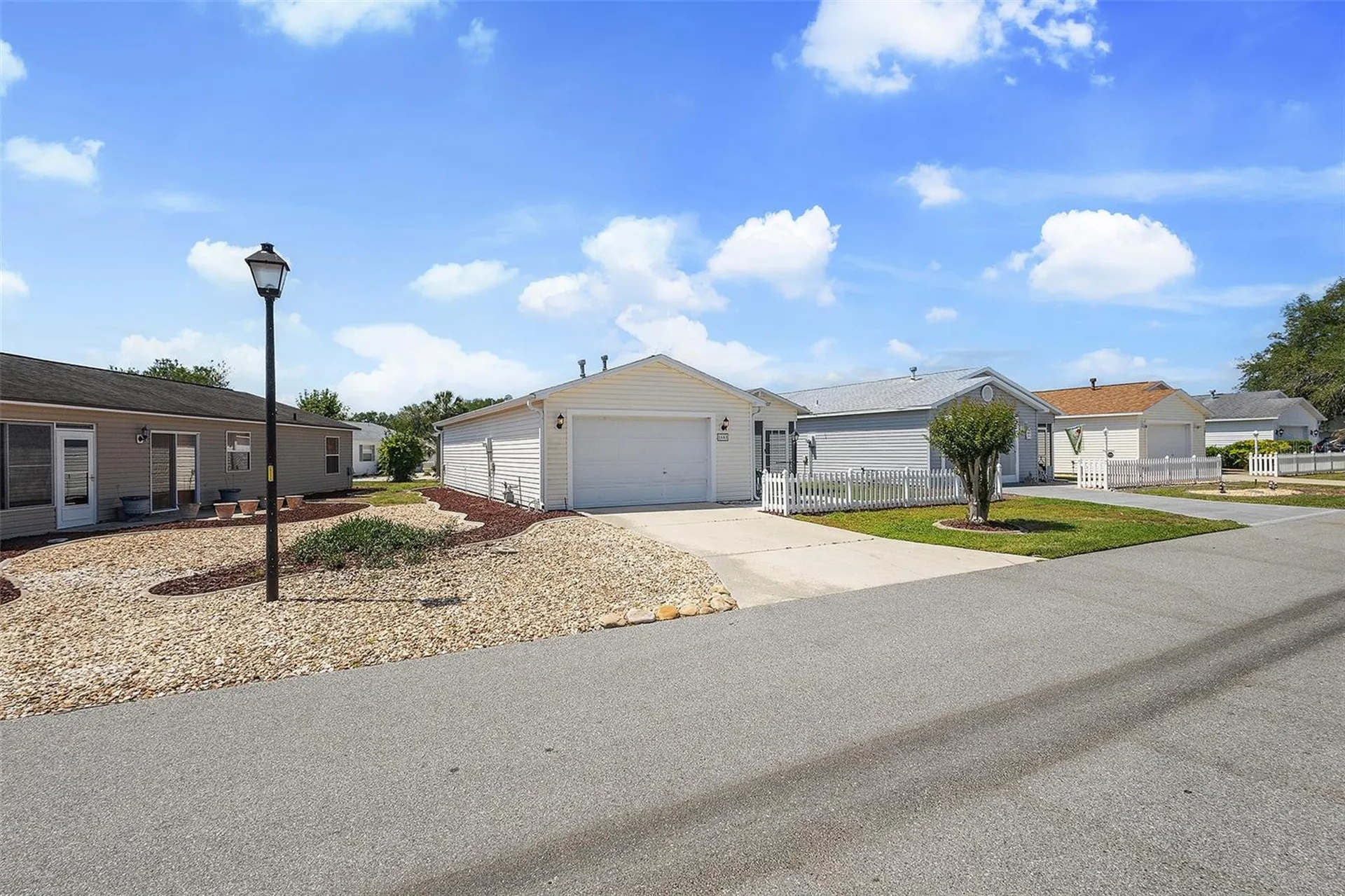 1668 Campos Drive The Villages FL 32162
