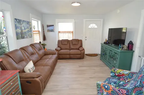 2852 60th Avenue N St Petersburg FL 33714