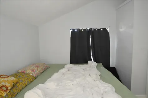 2852 60th Avenue N St Petersburg FL 33714
