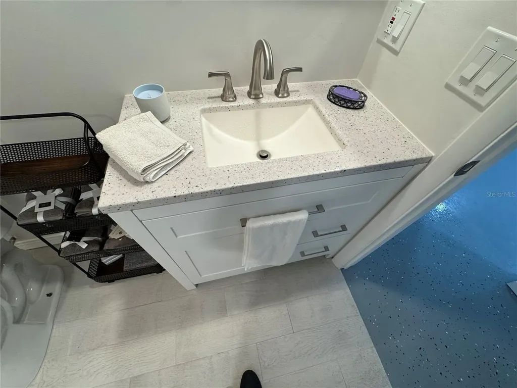 5720 13th Avenue N St Petersburg FL 33710