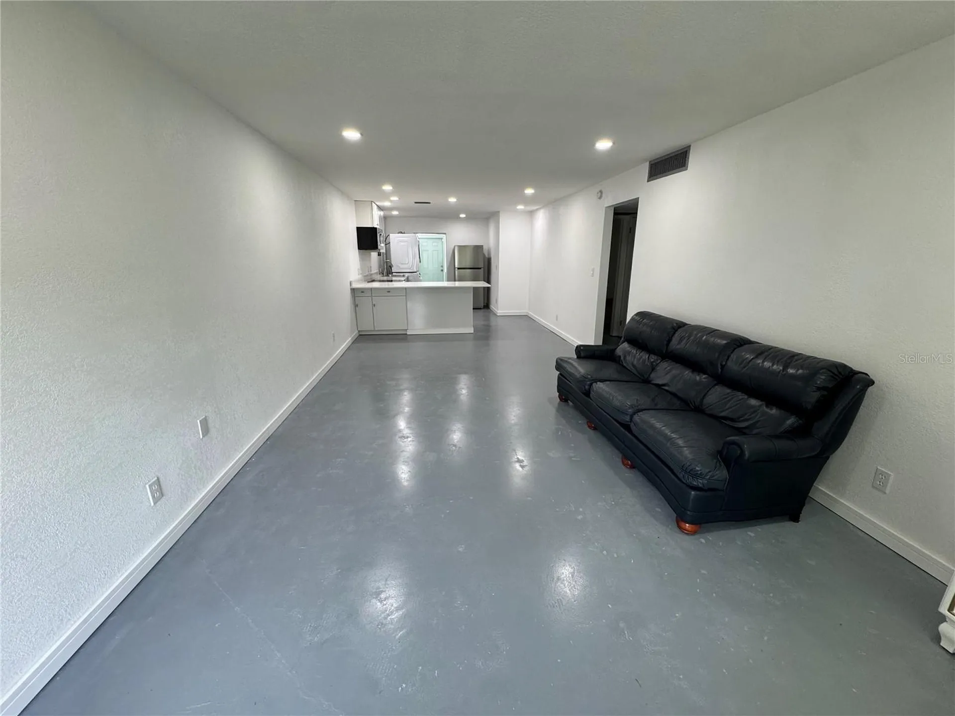 5720 13th Avenue N St Petersburg FL 33710