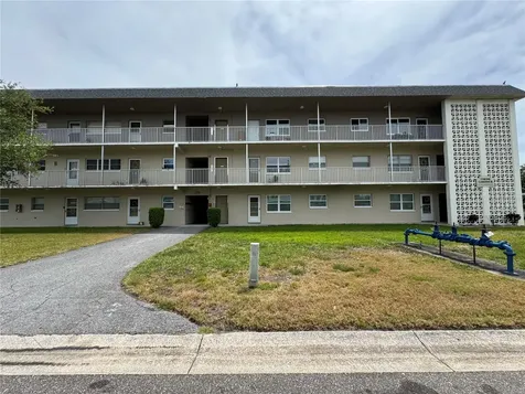 5720 13th Avenue N St Petersburg FL 33710
