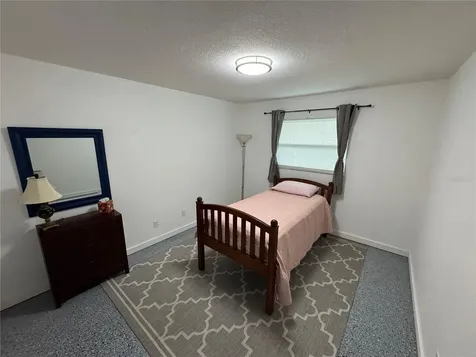 5720 13th Avenue N St Petersburg FL 33710