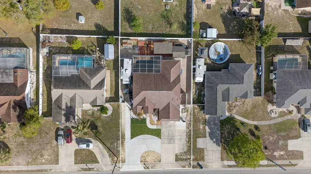 4613 Mariner Boulevard Spring Hill FL 34609