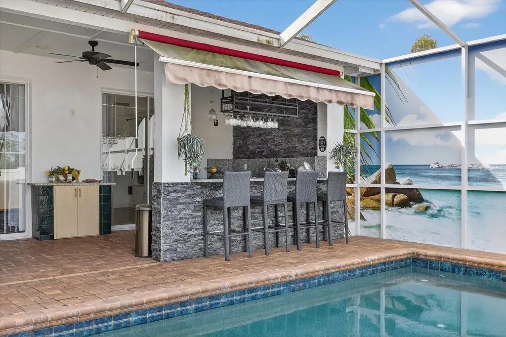 4613 Mariner Boulevard Spring Hill FL 34609