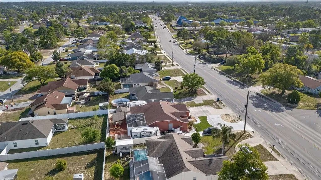 4613 Mariner Boulevard Spring Hill FL 34609