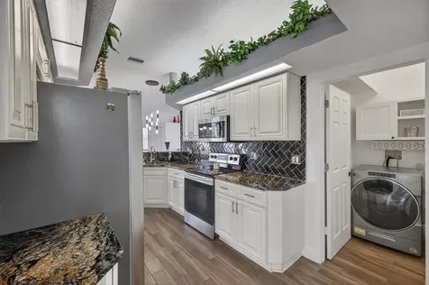 4613 Mariner Boulevard Spring Hill FL 34609