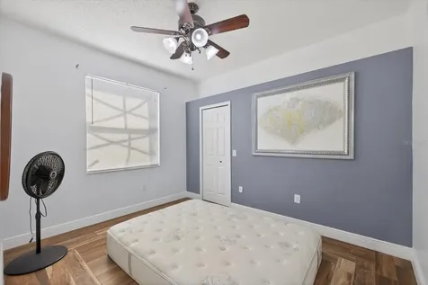 4613 Mariner Boulevard Spring Hill FL 34609