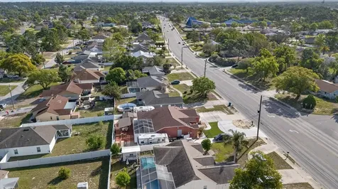 4613 Mariner Boulevard Spring Hill FL 34609