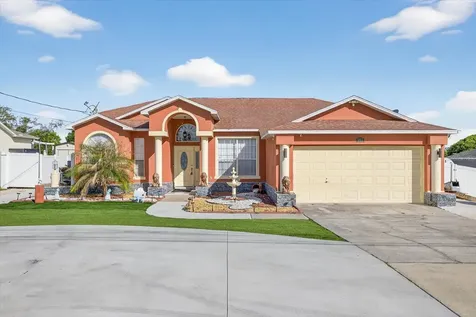 4613 Mariner Boulevard Spring Hill FL 34609