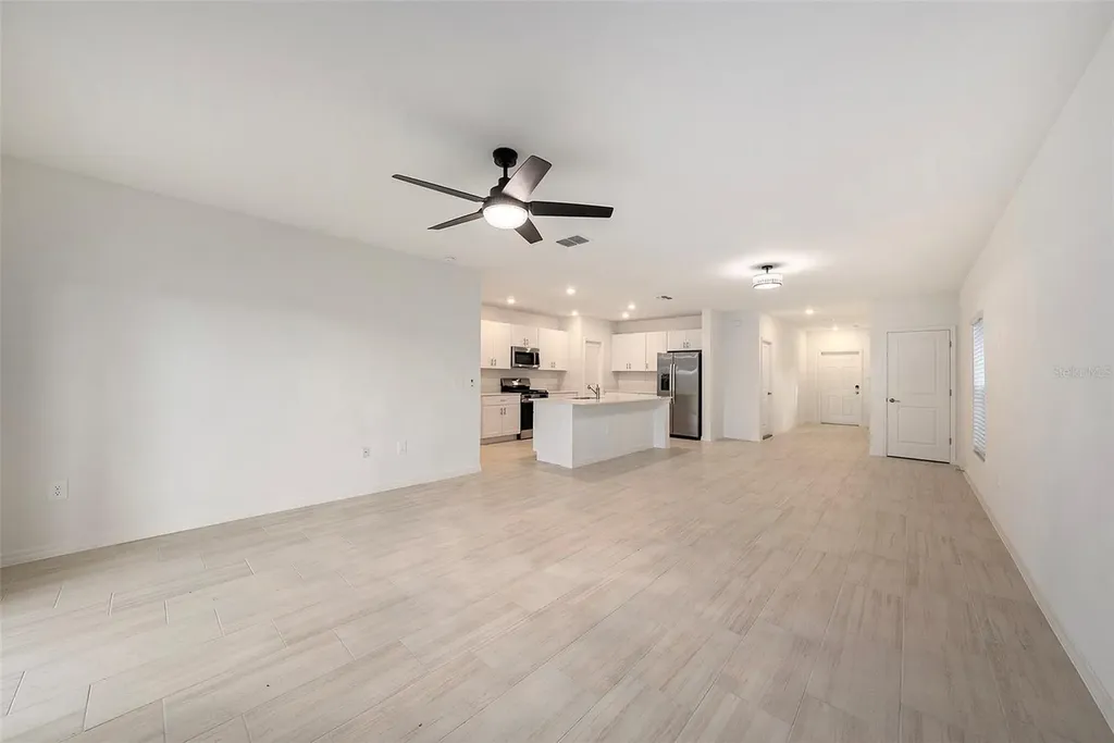 35233 Gravelly Drive Zephyrhills FL 33541
