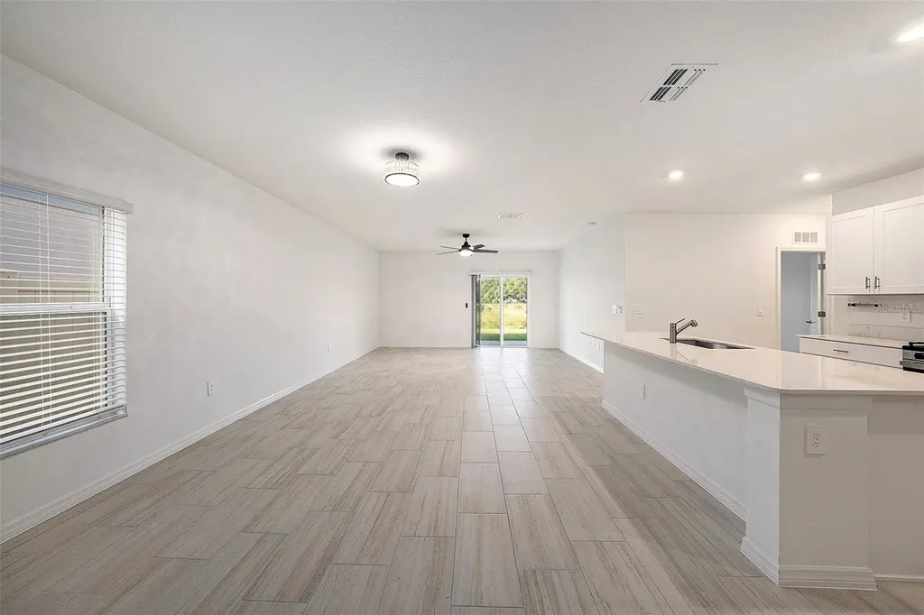 35233 Gravelly Drive Zephyrhills FL 33541