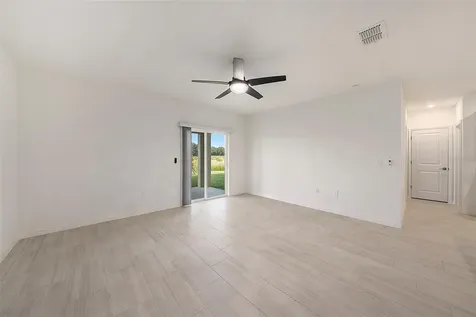 35233 Gravelly Drive Zephyrhills FL 33541