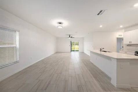 35233 Gravelly Drive Zephyrhills FL 33541